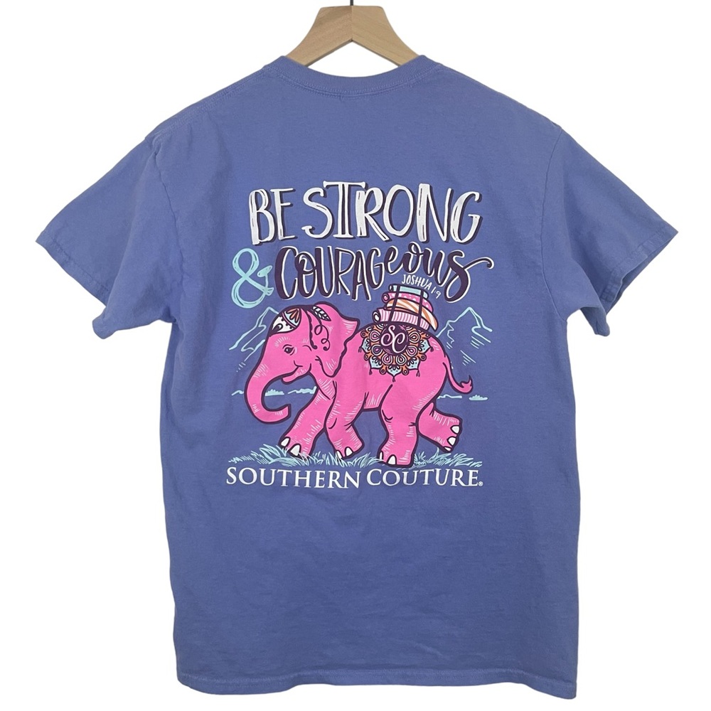 Southern Couture Women’s Graphic Tee Be Strong And Courageous